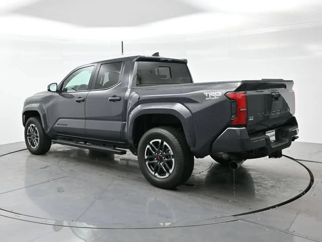 Used 2025 Underground Toyota SR5 image 5