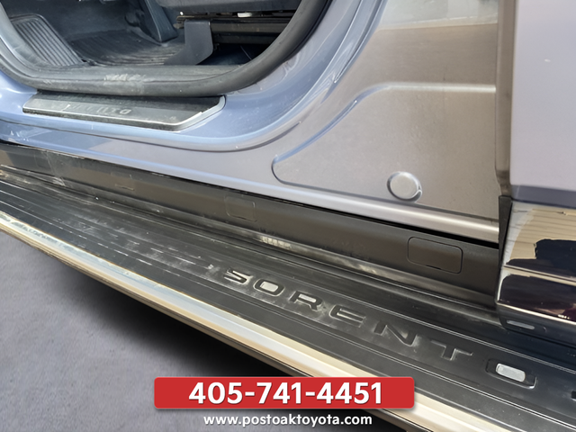 Used 2023 Silver Kia SX image 42