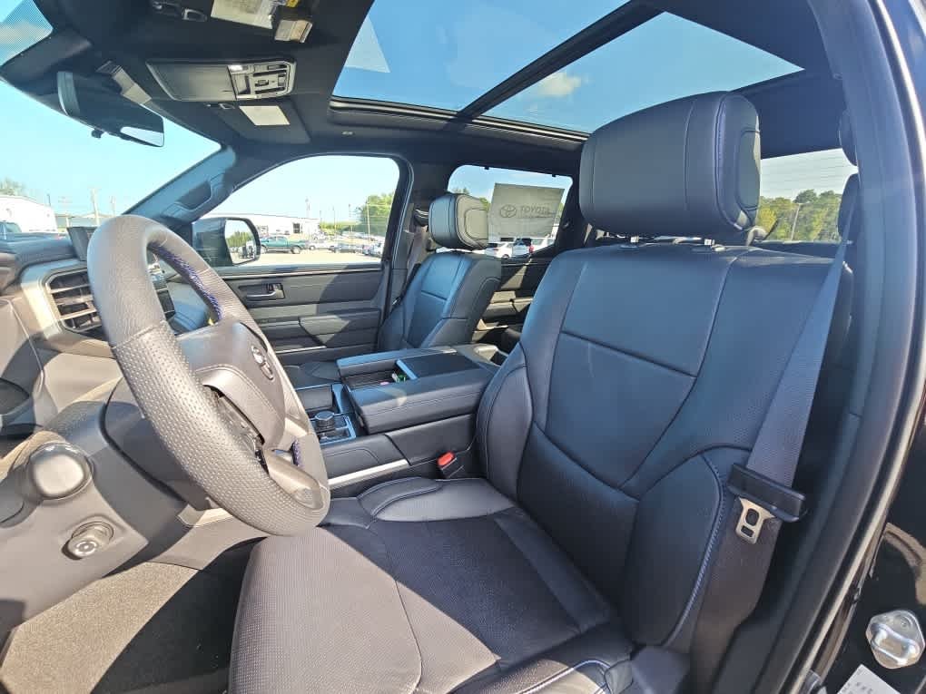 2026 Toyota Tundra Platinum - Photo 4
