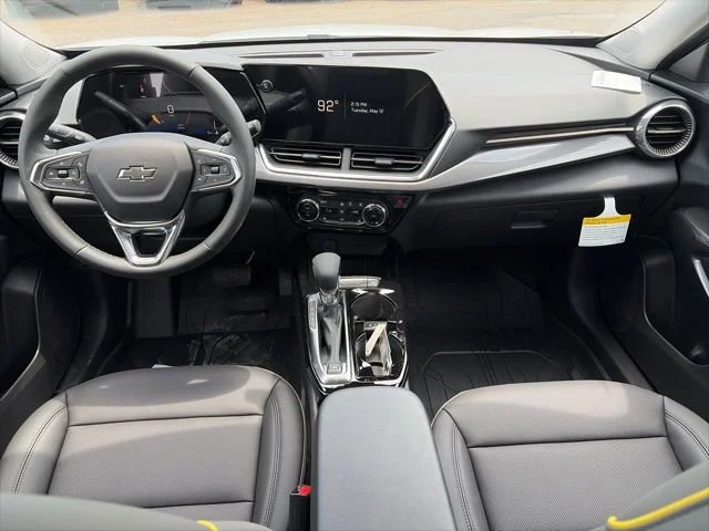 New 2026 Summit White Chevrolet ACTIV image 10