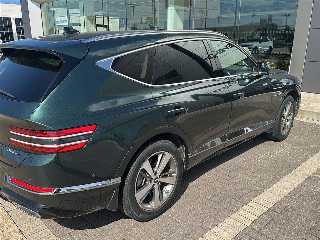 Used 2023 Cardiff Green Genesis  image 9