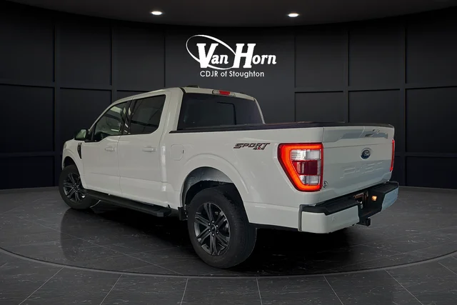 Used 2023 Star White Metallic Tri-Coat Ford Lariat image 5