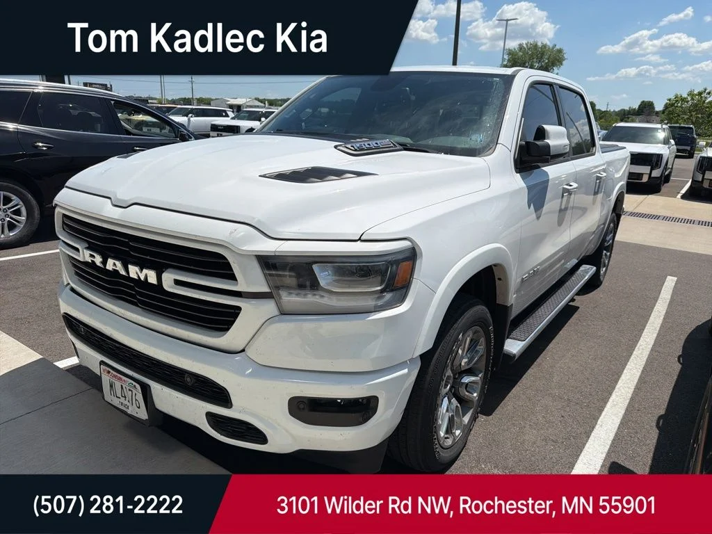 2020 RAM 1500 Laramie 4x4 Crew Cab 5'7's photo