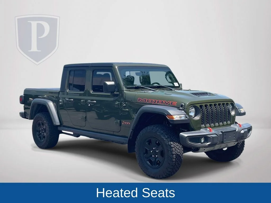 Used 2022 Green Jeep Mojave image 2