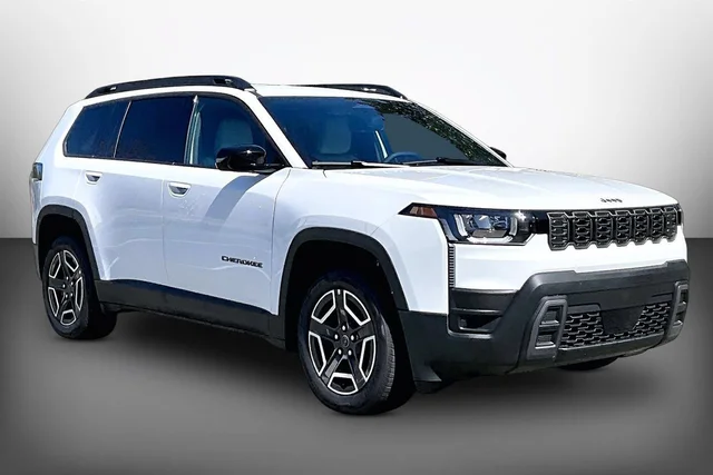 2026 Jeep Cherokee Laredo