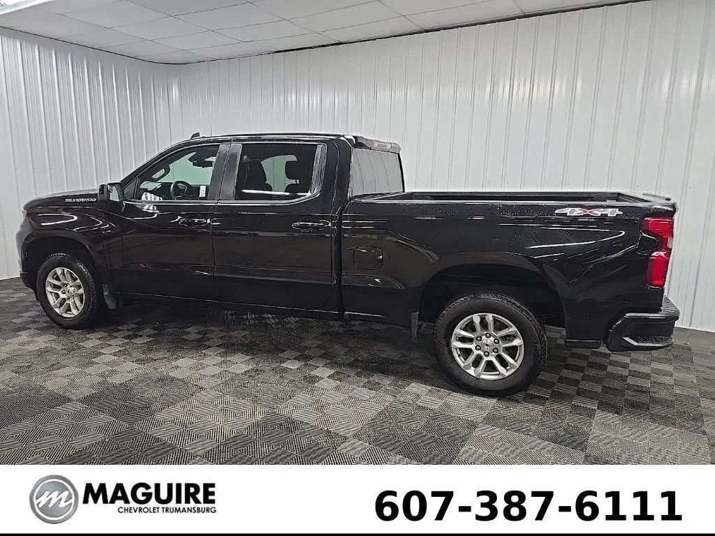 Used 2023 Black Chevrolet RST image 4