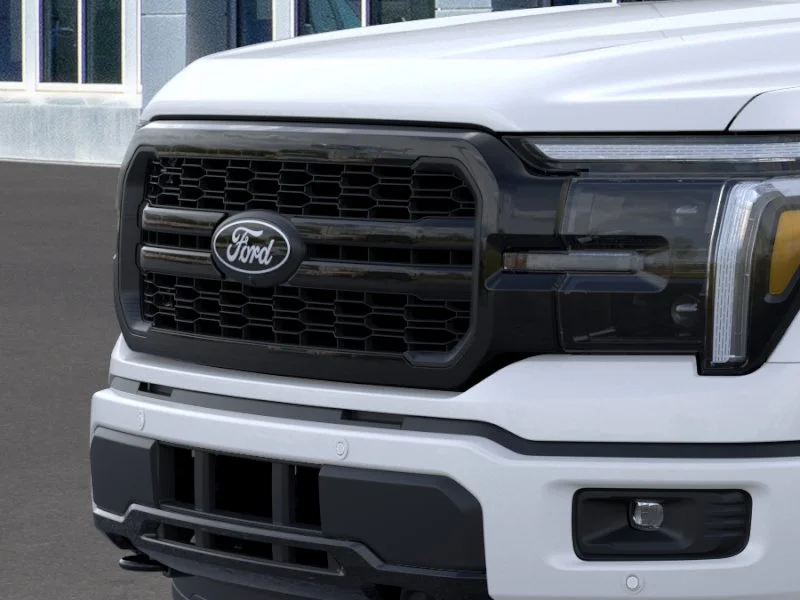 New 2026 Star White Metallic Tri-Coat Ford Lariat® image 39