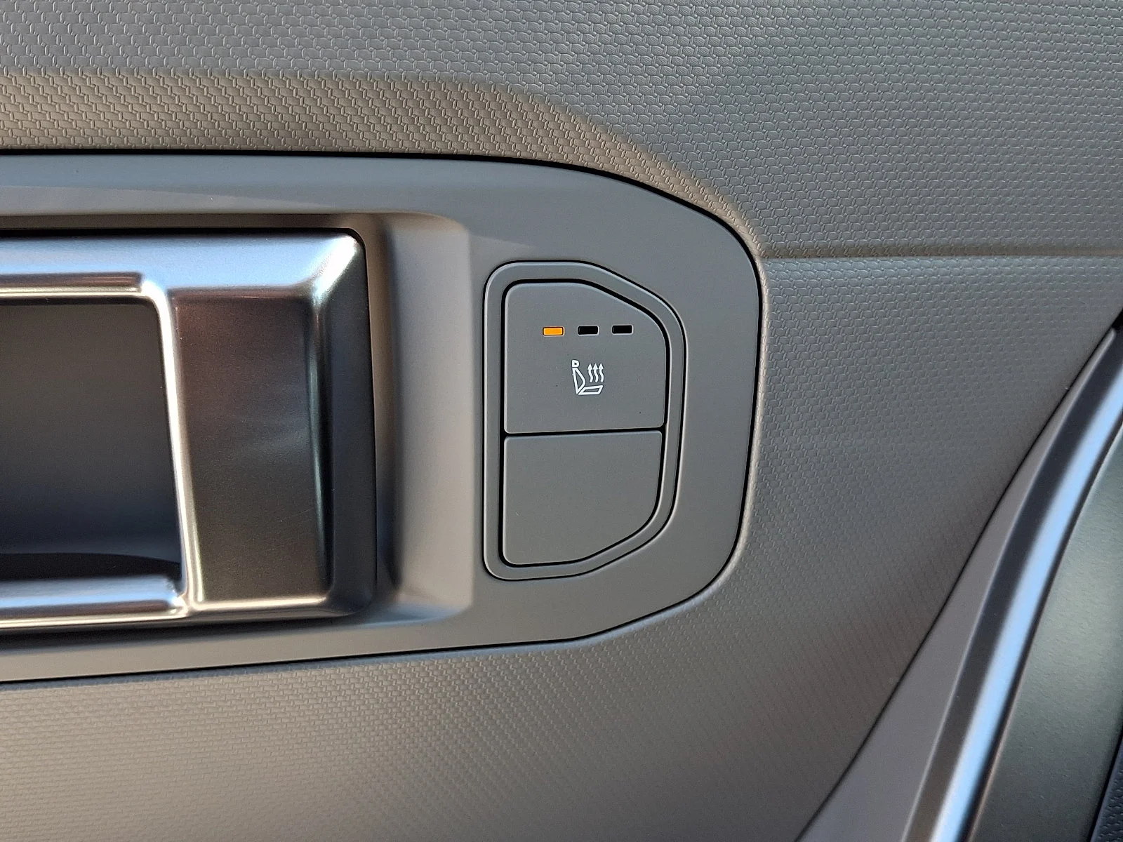 New 2027 White Kia LX image 21