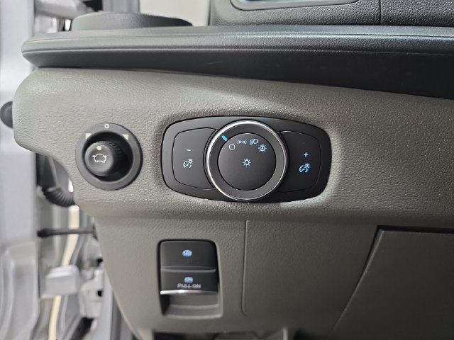 Used 2024 Silver Ford XL image 24