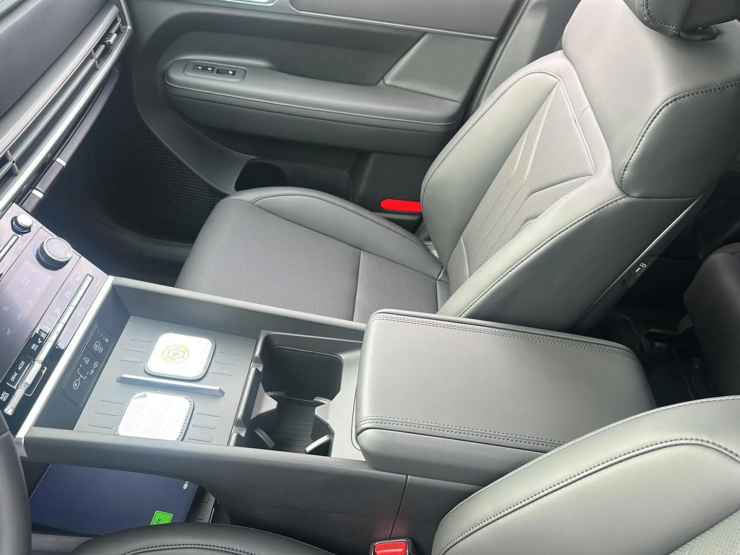 New 2026 Rockwood Green Hyundai SEL image 25
