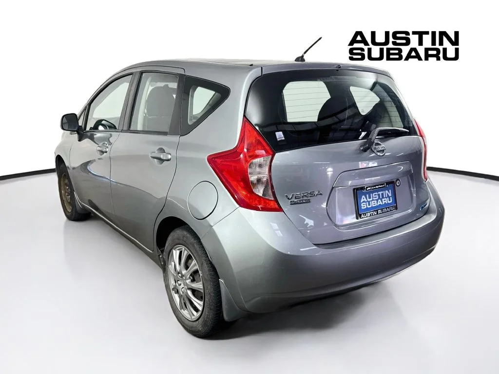 Used 2014 Gray Nissan S image 5