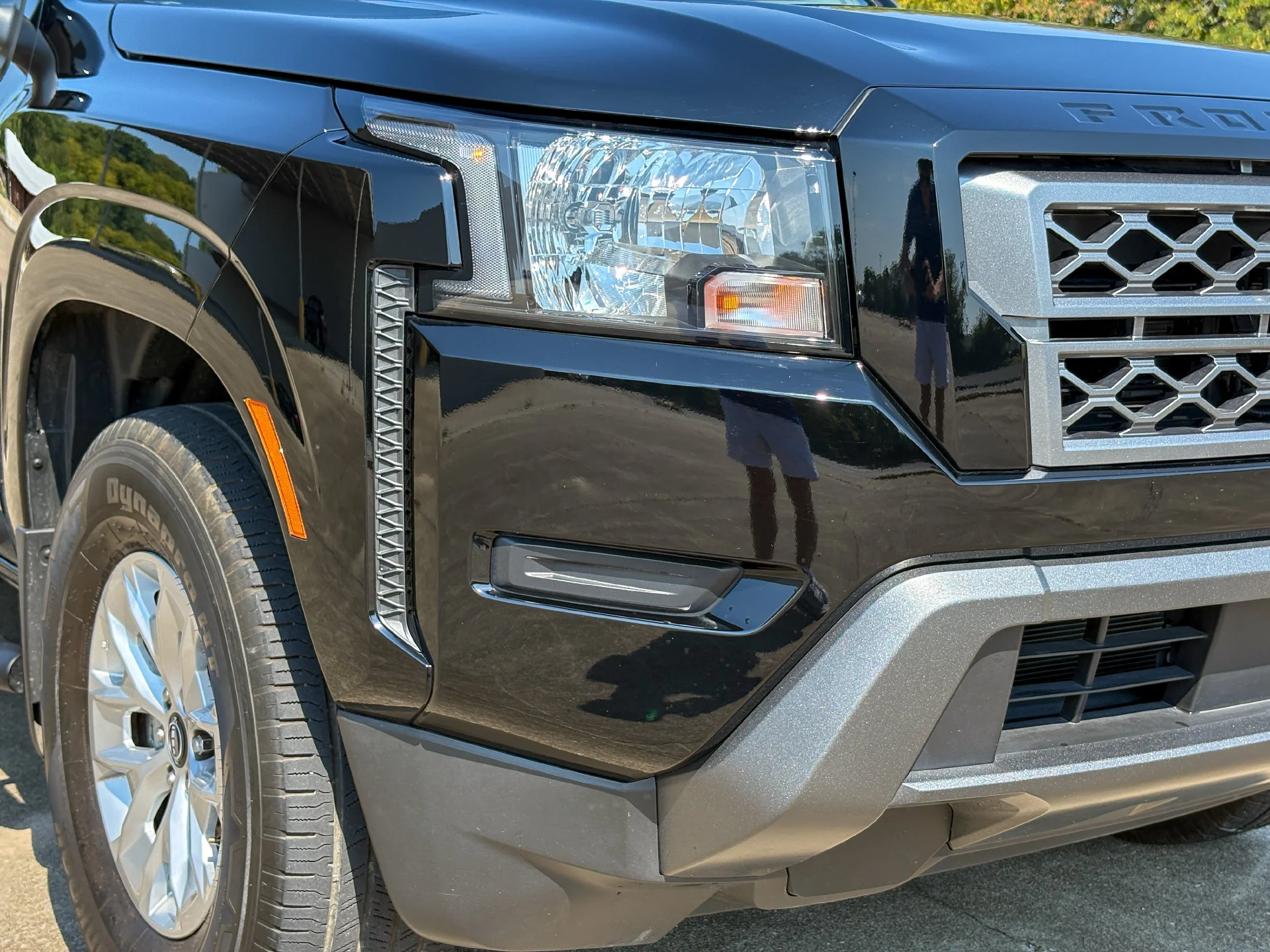 Used 2024 Black Nissan SV image 3