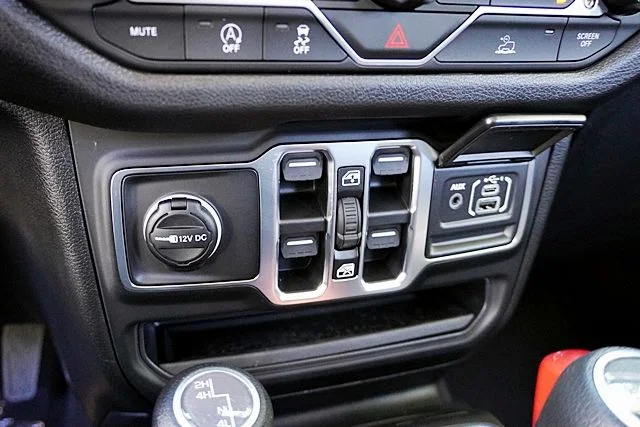 New 2026 Reign Jeep Sport S image 31