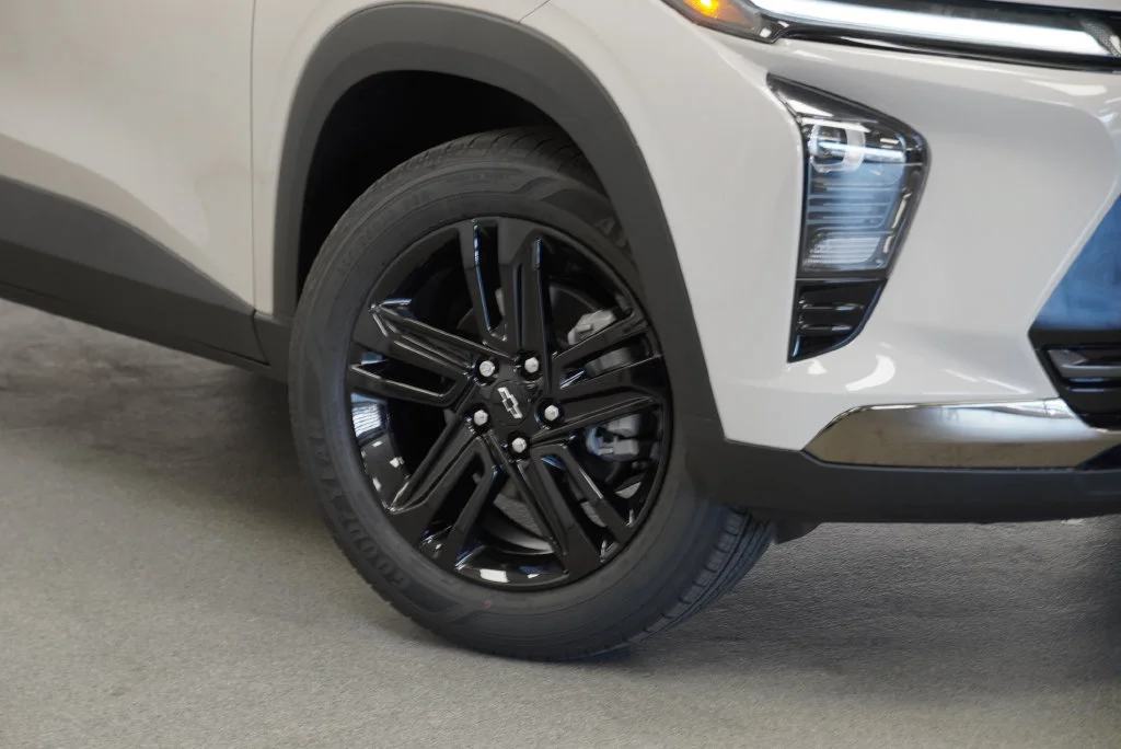 New 2026 White Sands Chevrolet ACTIV image 8
