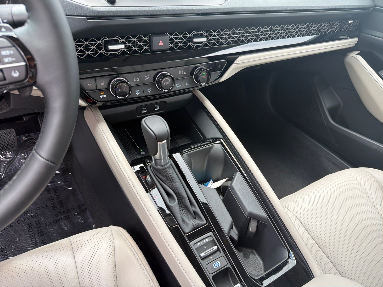 New 2026 Urban Gray Pearl Honda Touring image 21