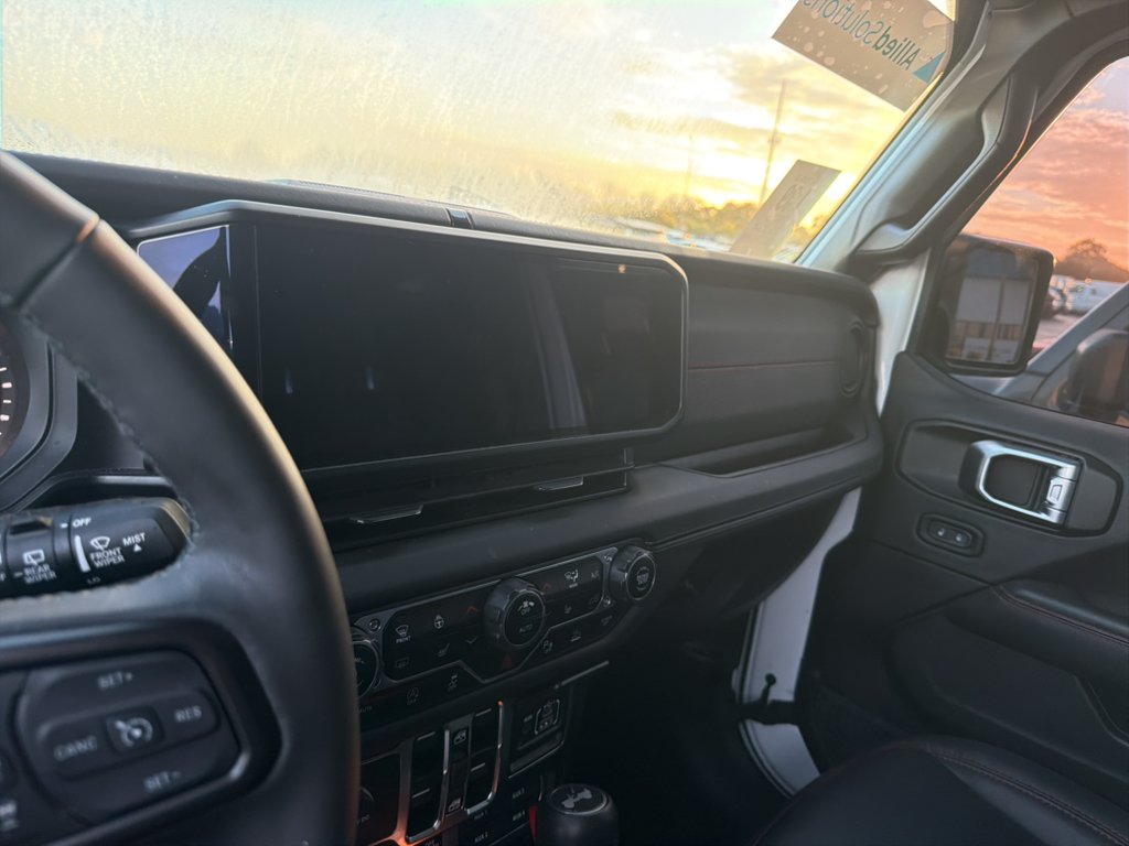 Used 2025 Bright White Clearcoat Jeep Rubicon image 6
