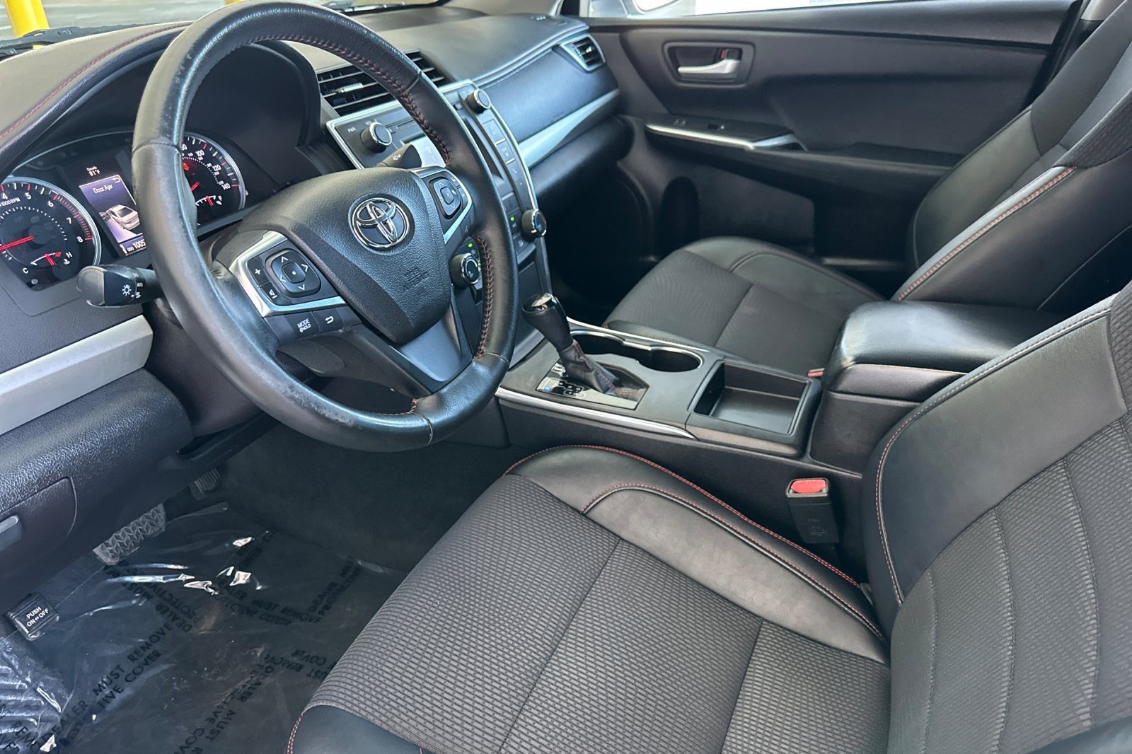 Certified Used 2016 Super White Toyota SE image 9