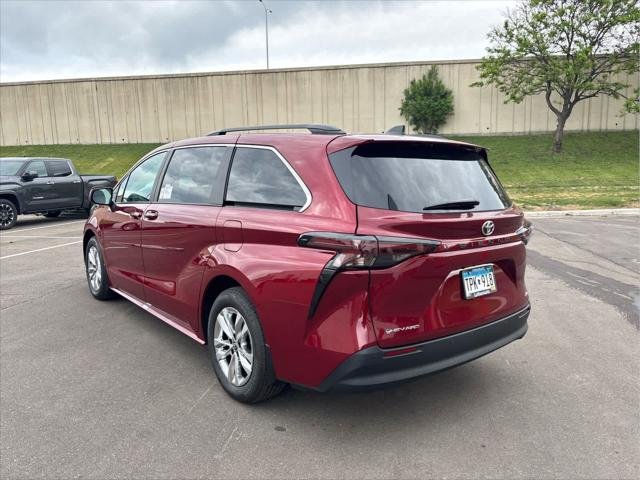 Certified Used 2026 RUBY FLARE PEARL Toyota  image 26