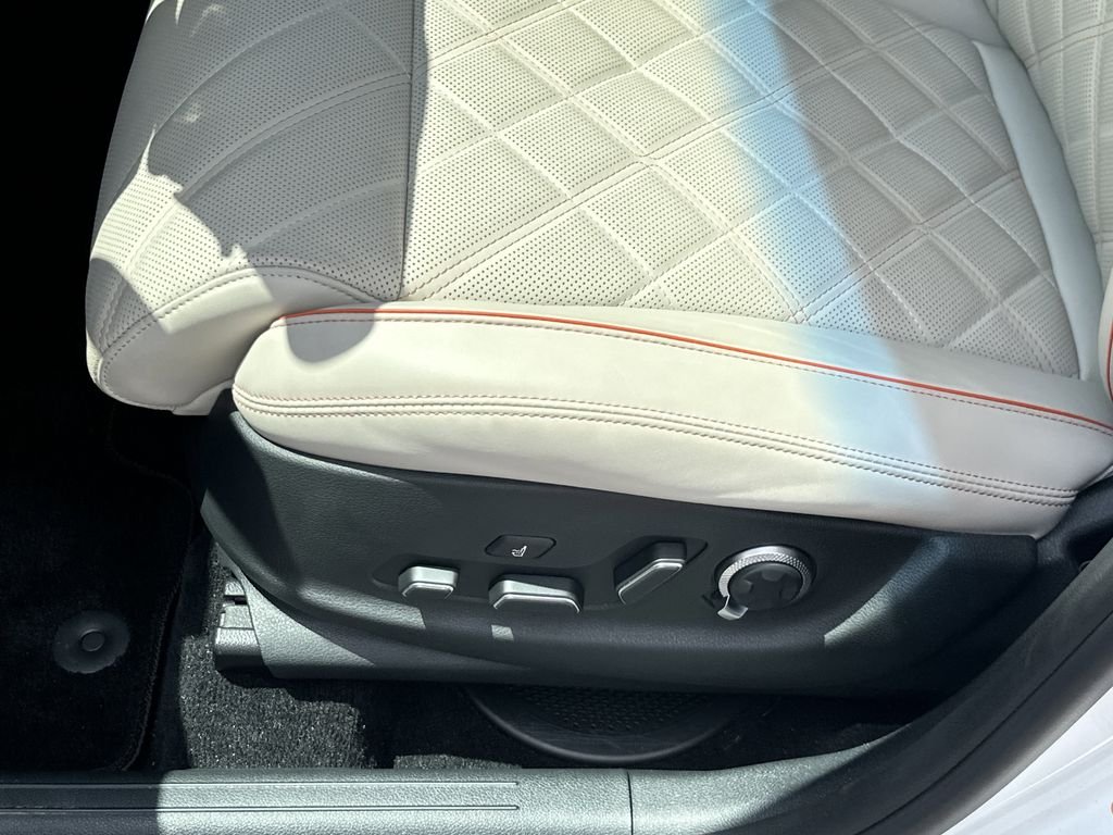 2026 GENESIS GV70 Sport Prestige - Photo 10