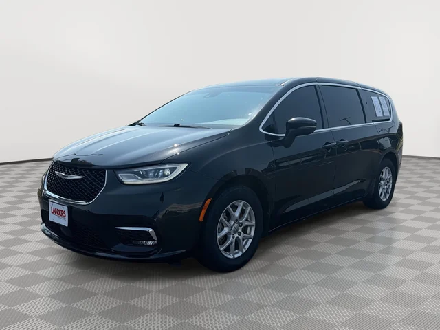 2023 Chrysler Pacifica Touring