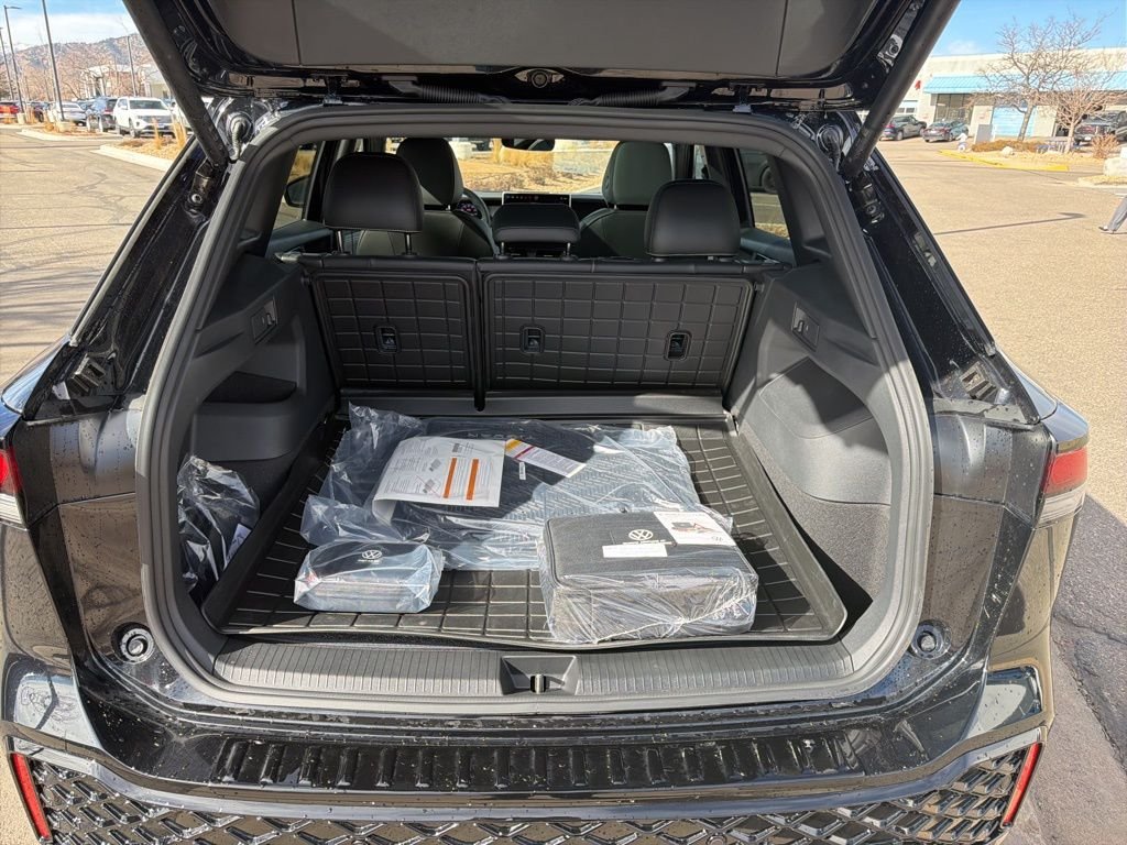 2026 Volkswagen Tiguan SE R-LINE BLACK - Photo 22