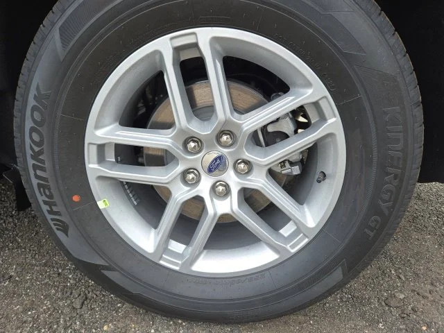 New 2027 Gray Ford 4DR 4WD ACTIVE image 36