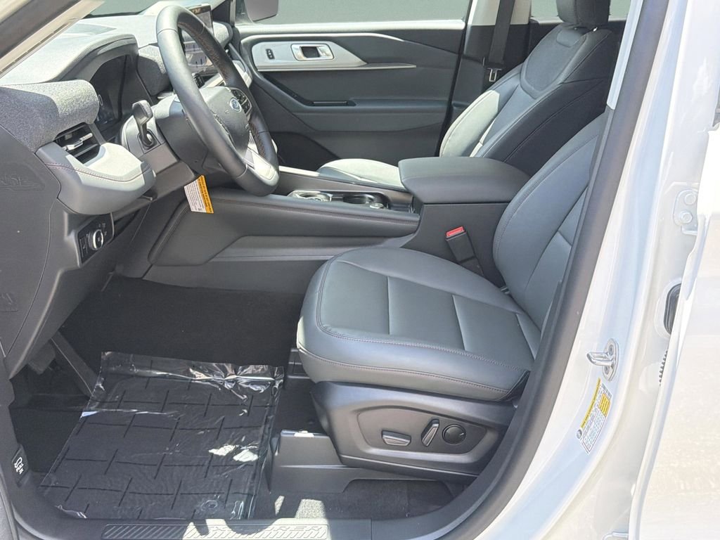 New 2026 White Ford Active image 15