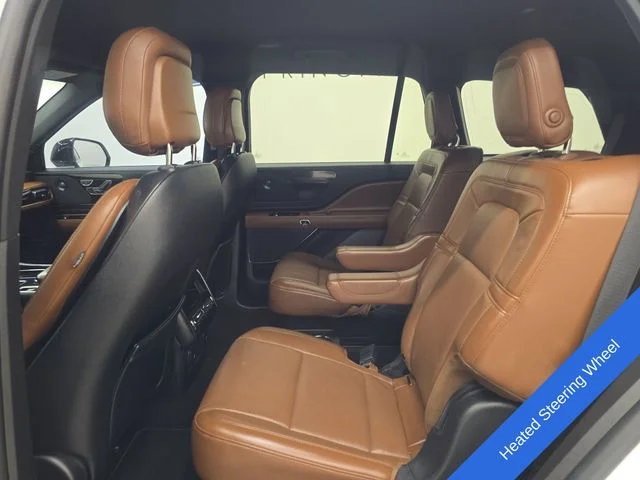 Used 2020 Pristine White Lincoln Reserve image 18