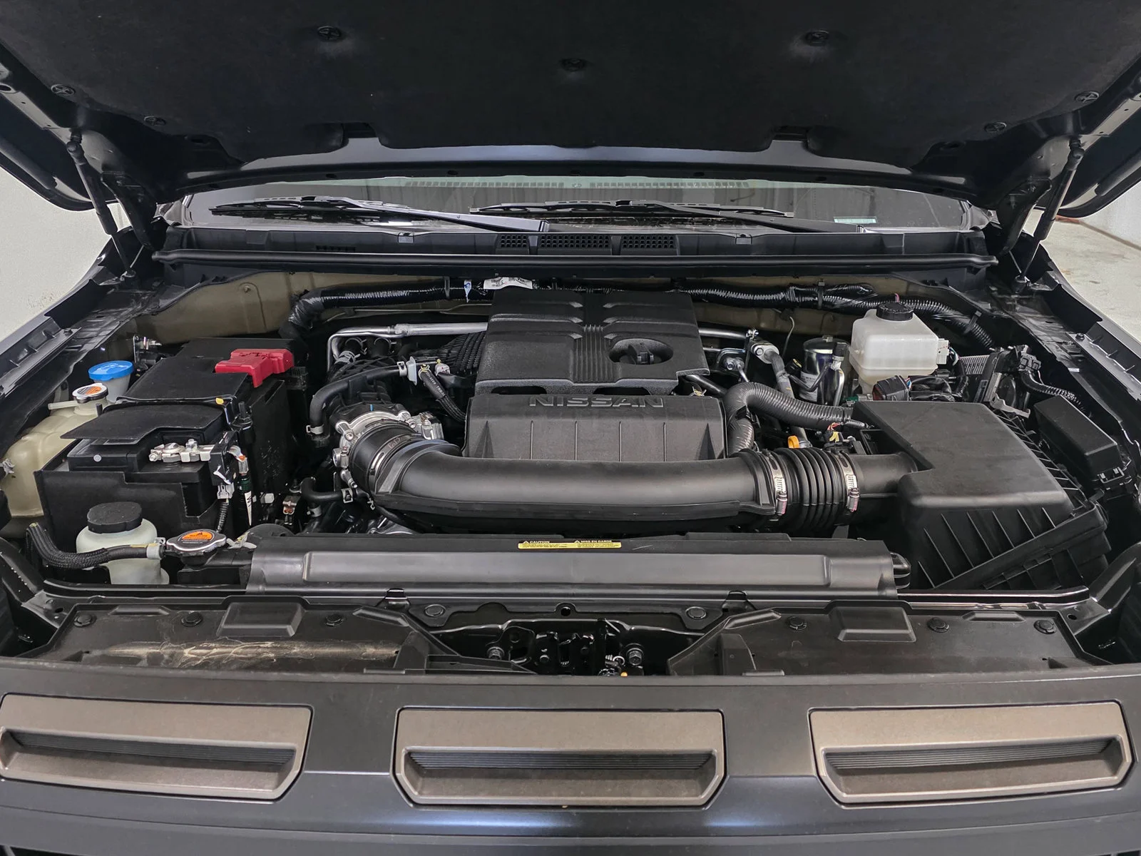 New 2026 Black Nissan PRO-4X w/R Package image 17
