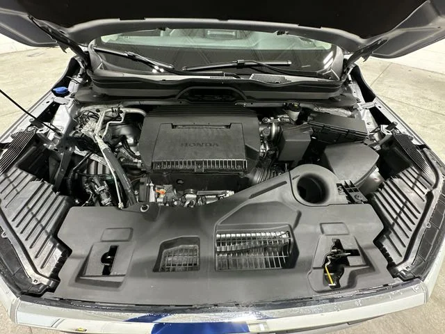 Certified Used 2025 Lunar Silver Metallic Honda EX-L image 30