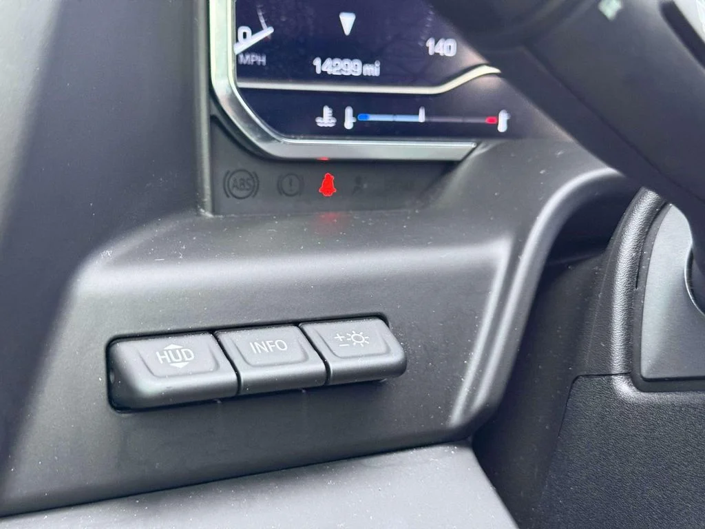 Used 2025 Black GMC AT4X image 21