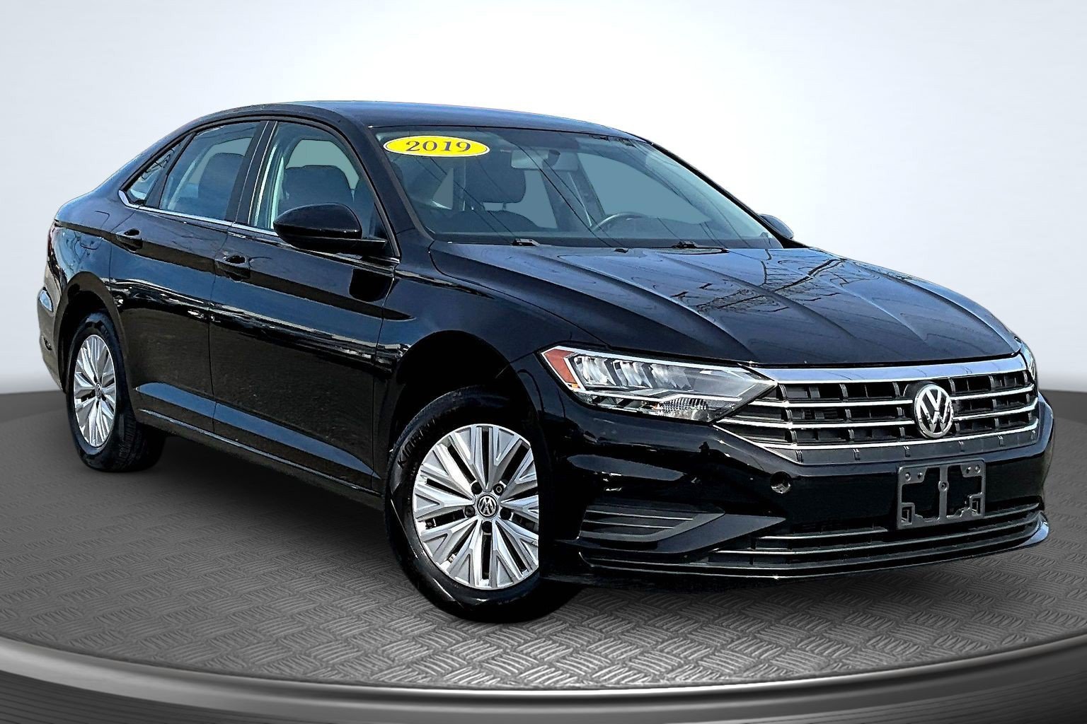 Used 2019 Black Volkswagen 1.4T S image 2