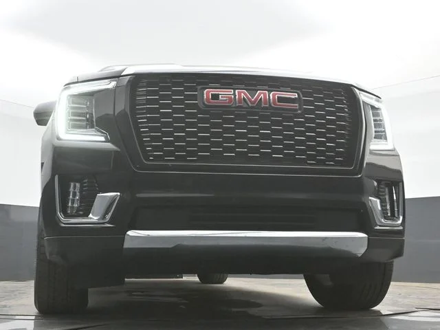 Used 2023 Black GMC SLT image 44