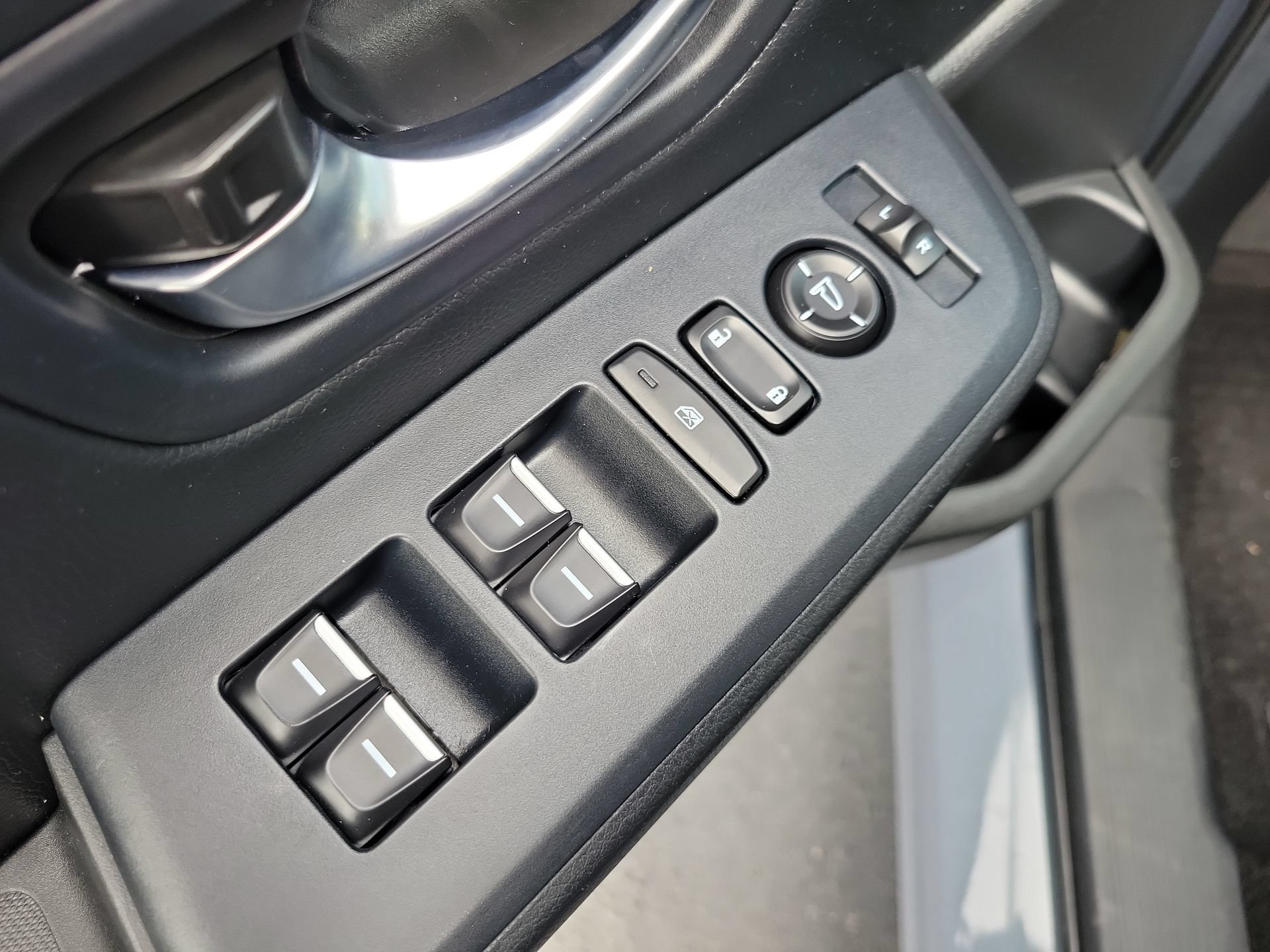 2025 Honda Pilot Touring - Photo 56