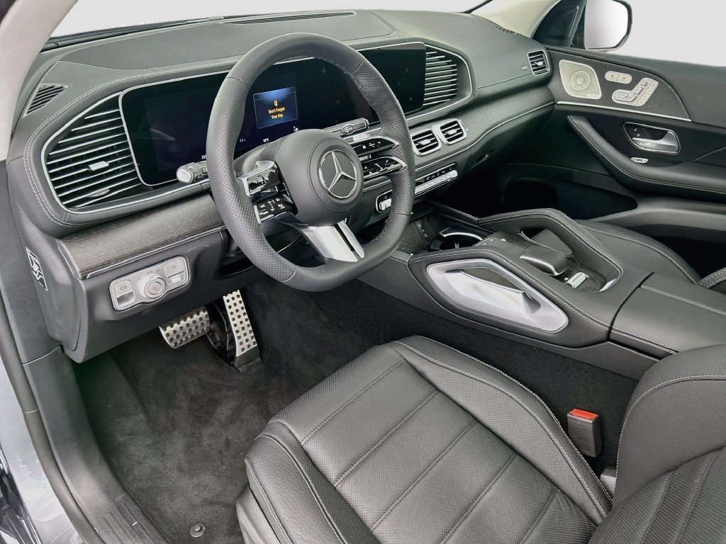 New 2026 Selenite Grey Metallic Mercedes-Benz GLS 450 image 9