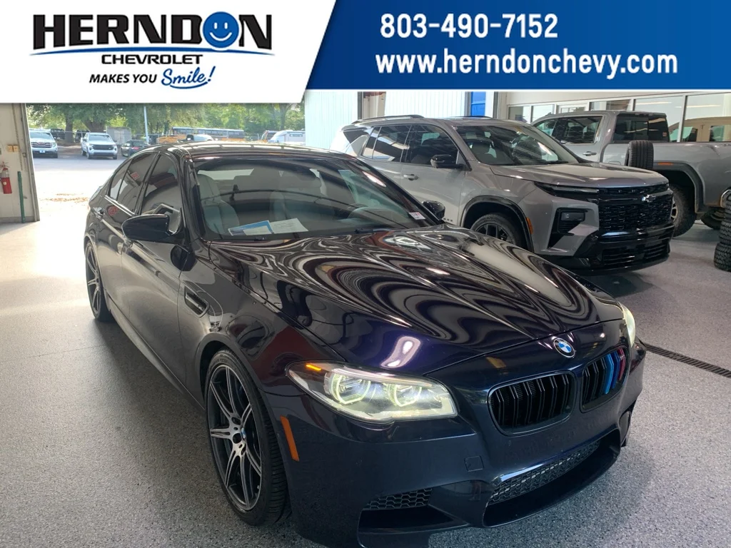  2014 BMW M5 RWD   