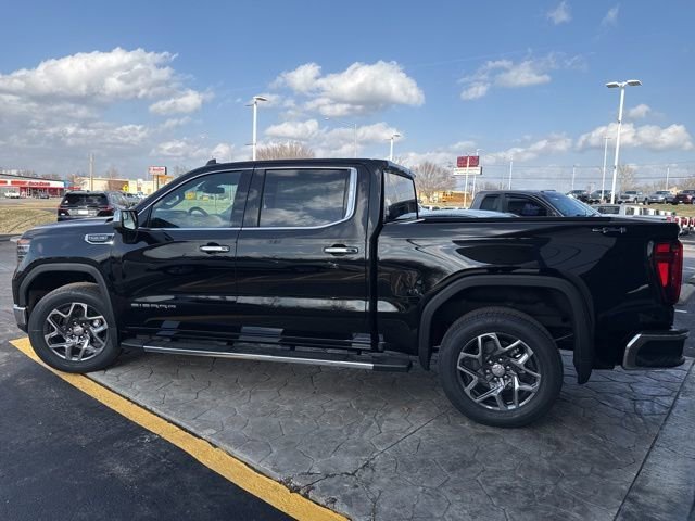 2026 GMC Sierra 1500 SLT - Photo 3