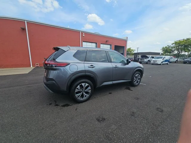 Used 2023 Gray Nissan SV image 10