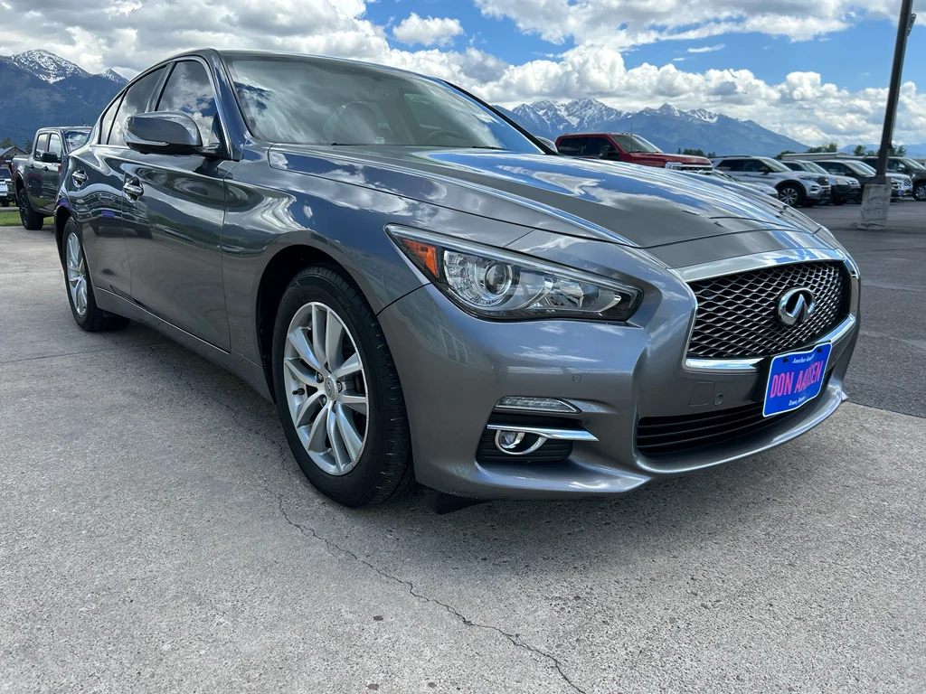 Used 2015 Graphite Shadow INFINITI Premium image 1