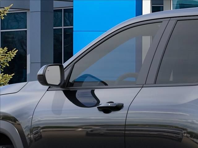 2027 Chevrolet Equinox LT - Photo 12