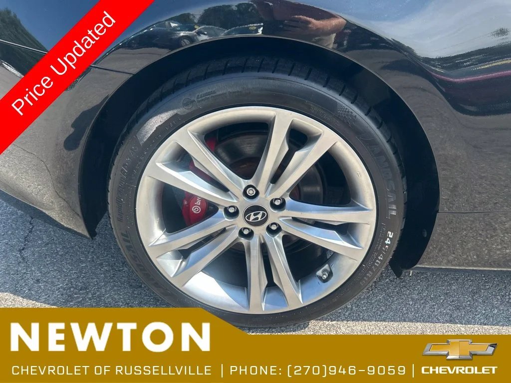 Used 2012 Black Hyundai 3.8 R-Spec image 33