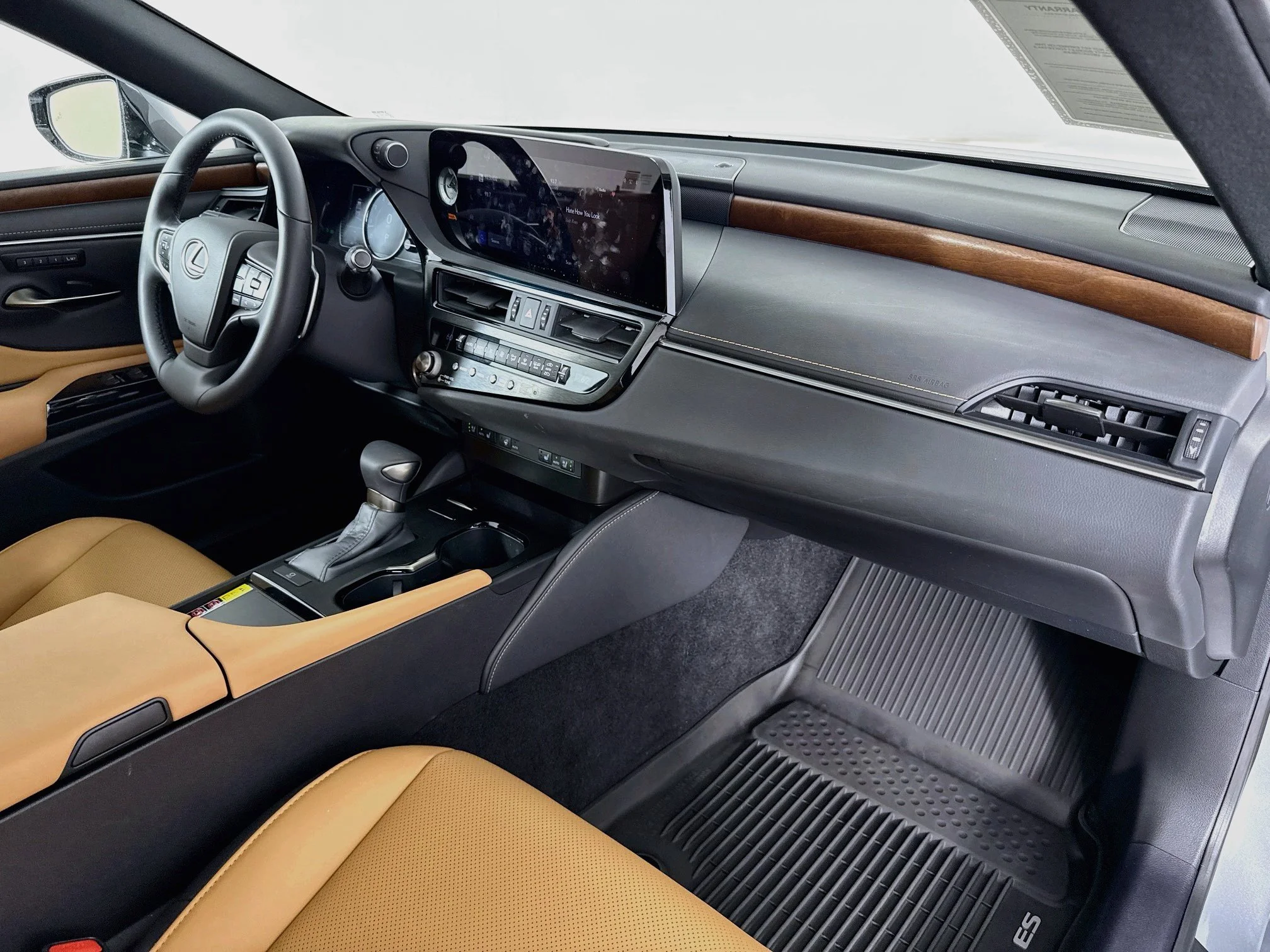 Certified Used 2025 IRIDIUM Lexus 350 image 27