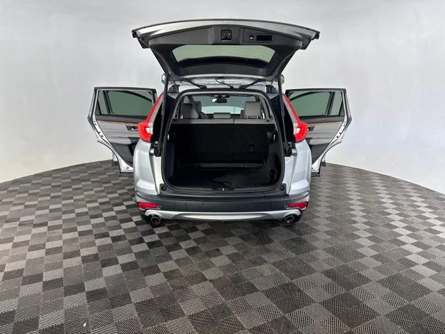 Used 2019 Silver Honda Touring image 19