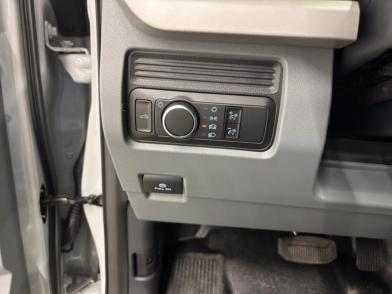 2026 Ford F-250 Super Duty XL - Photo 12