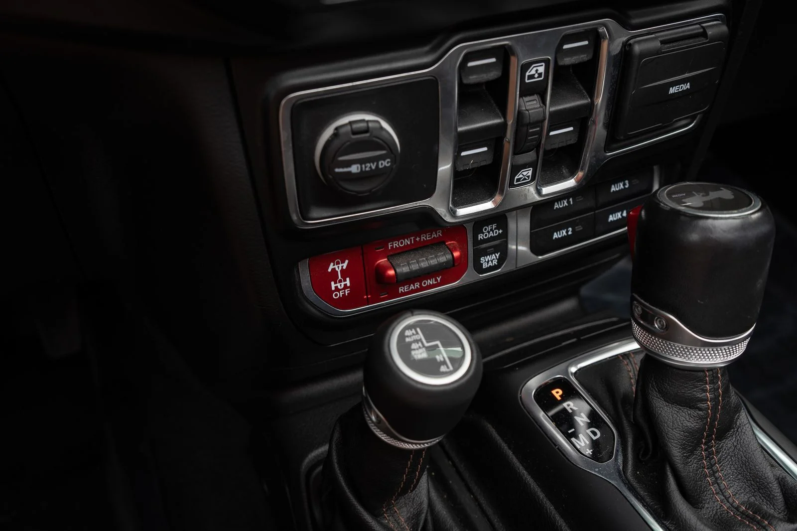 Used 2022 White Jeep Unlimited Rubicon 392 image 48