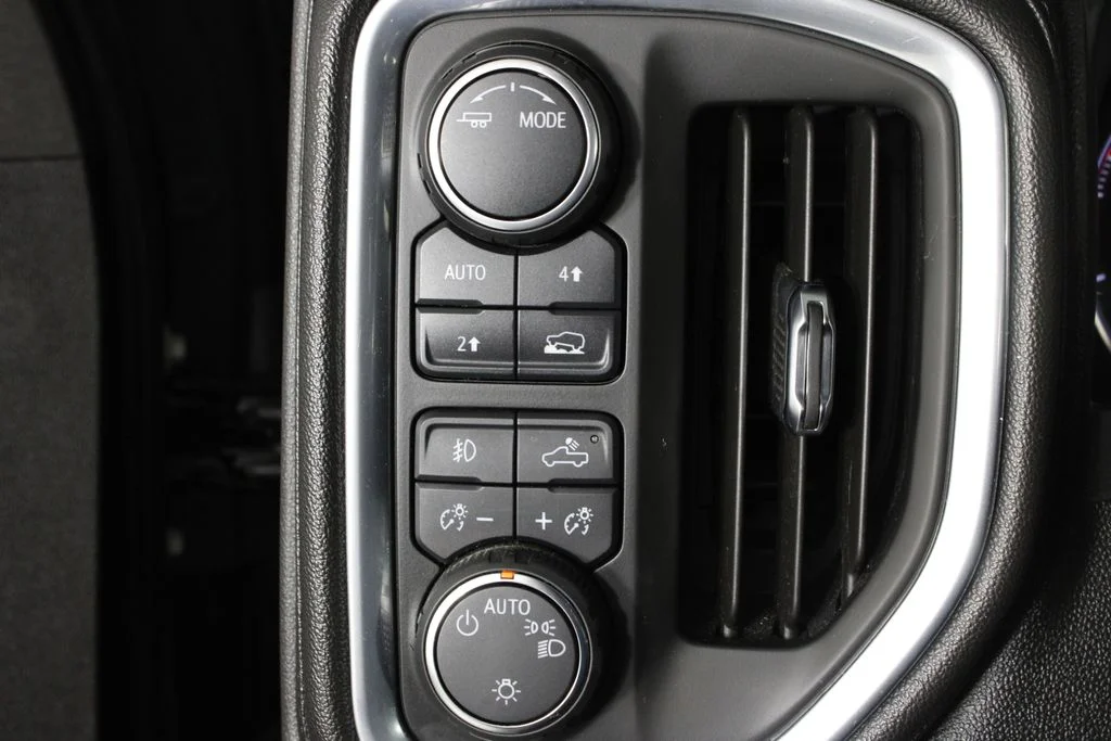 2021 Chevrolet Silverado 1500 LT - Photo 22