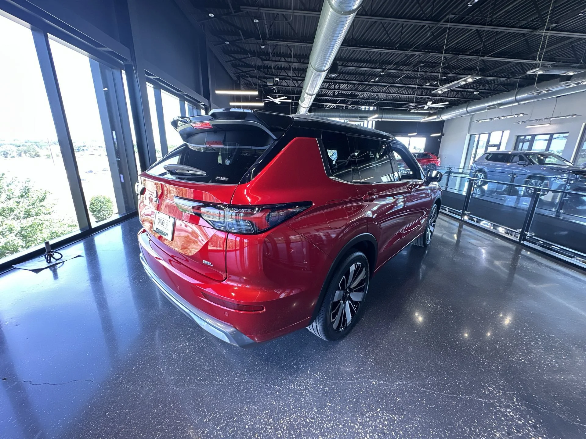 New 2026 Red Diamond/Black Roof Mitsubishi SEL image 8