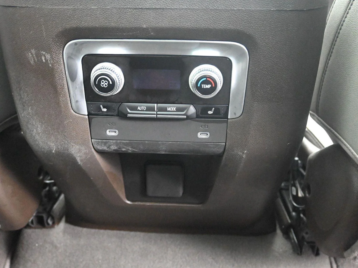 Used 2022 Summit White GMC SLT image 16