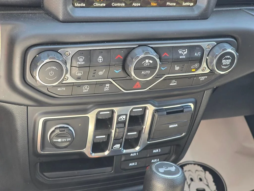 Used 2023 Silver Jeep Sport image 16