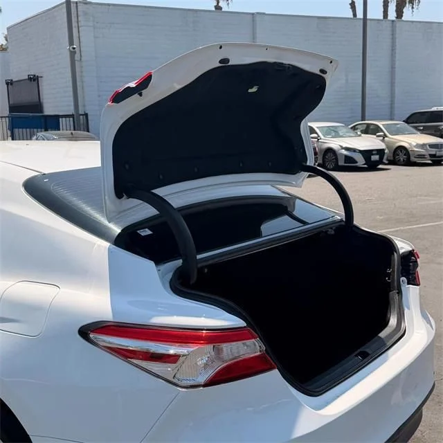 Used 2020 White Toyota LE image 8